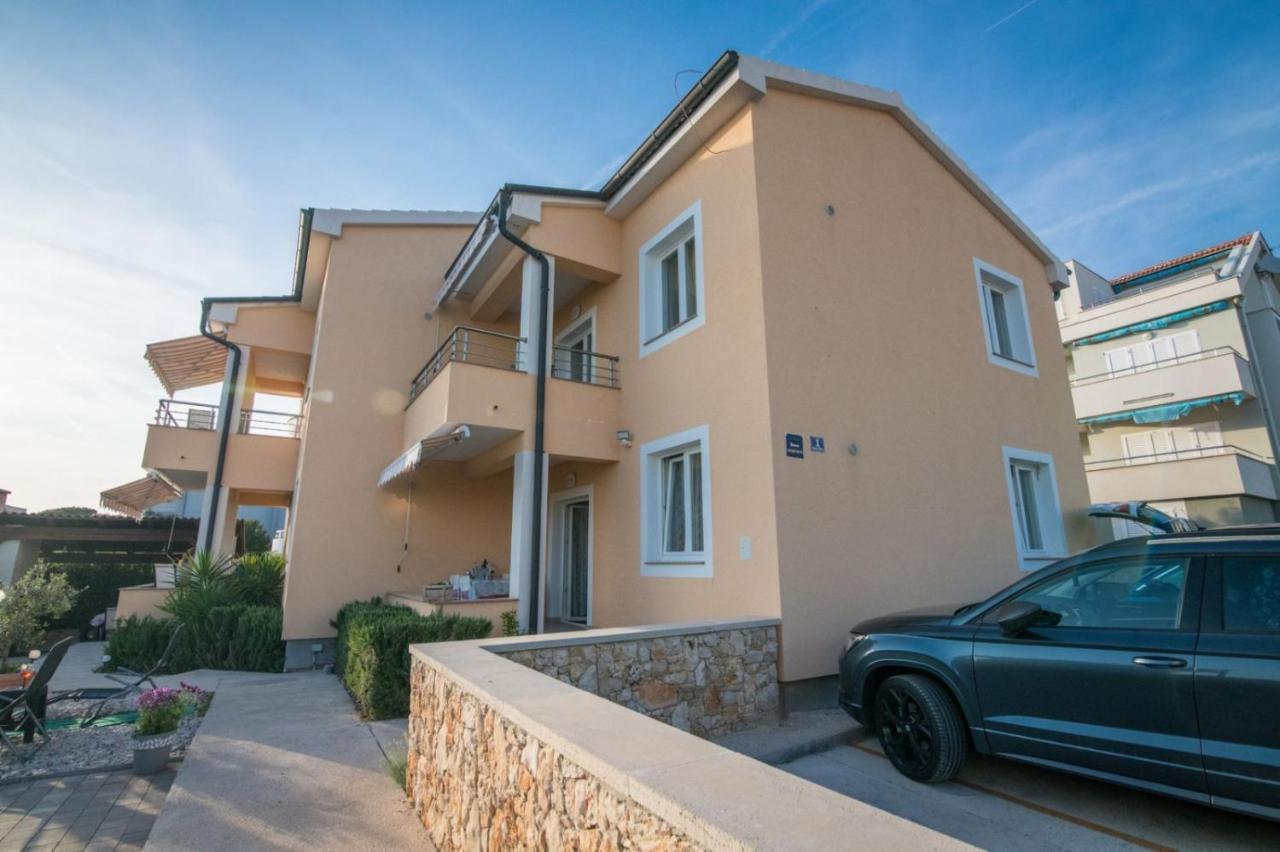 נובליה Apartment Pikulo מראה חיצוני תמונה